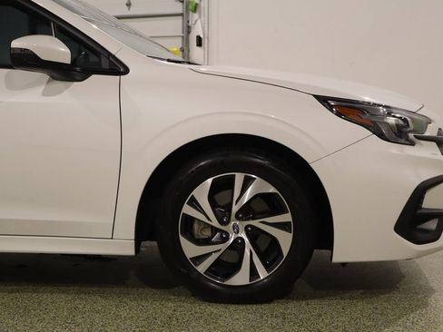 Used 2024 Subaru Legacy Premium AWD/4WD image 12
