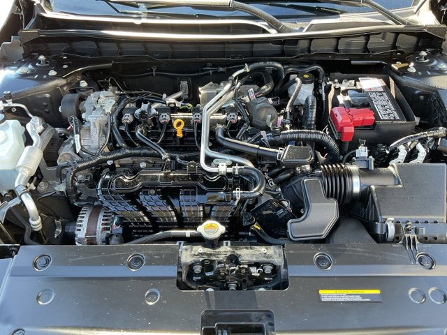 Used 2024 Nissan Altima 2.5 SL FWD image 13
