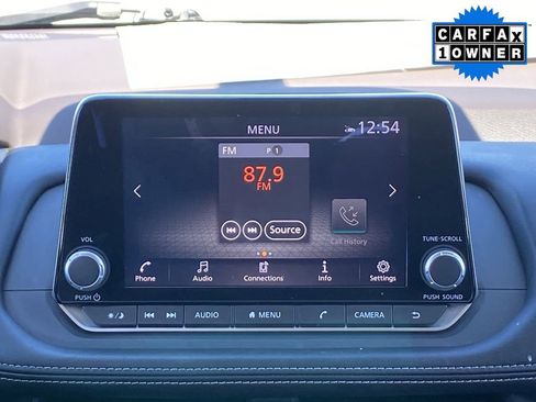 Used 2023 Nissan Rogue SV image 29