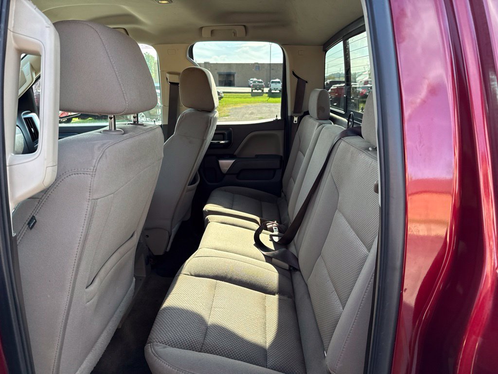 Used 2017 Chevrolet Silverado 1500 LT w/ All Star Edition AWD/4WD image 26