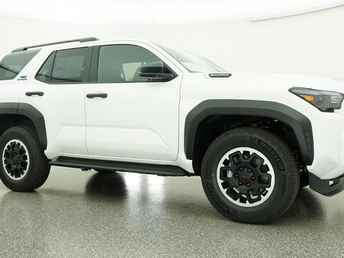 New 2026 Toyota 4Runner 4WD image 31