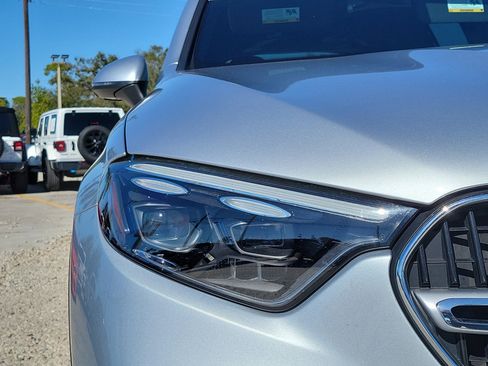 Used 2023 Mercedes-Benz GLC 300 4MATIC image 7