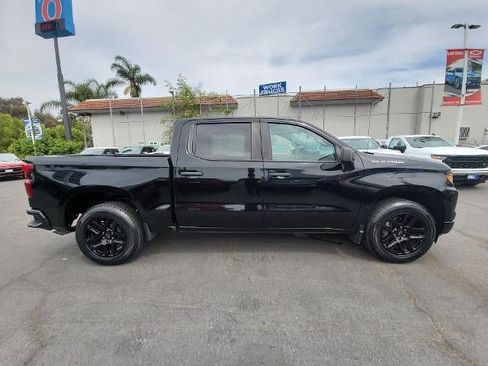Used 2023 Chevrolet Silverado 1500 Custom RWD image 9