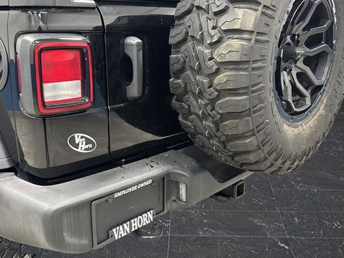 Used 2021 Jeep Wrangler Unlimited Sport image 30