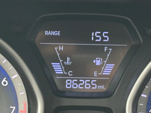 Used 2014 Hyundai Elantra Sport FWD image 8