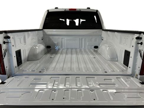 New 2025 Ford F150 Lariat w/ Equipment Group 501A Mid image 19