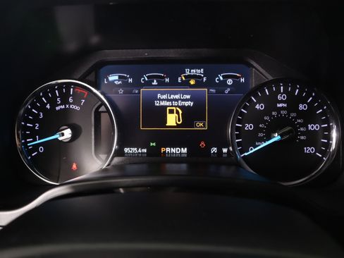 Used 2020 Ford Expedition XLT w/ Equipment Group 202A image 4