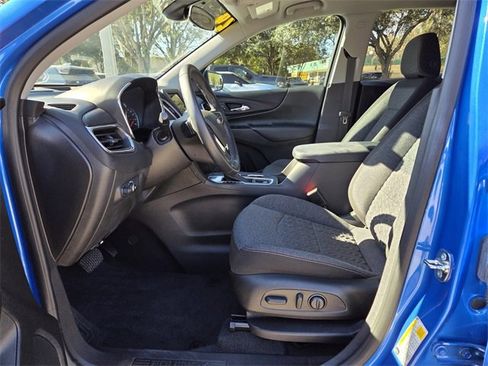 Used 2024 Chevrolet Equinox LT image 11