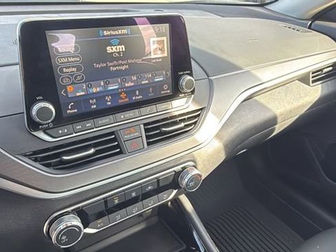 New 2025 Nissan Altima 2.5 SR image 26