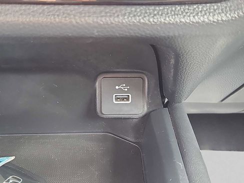Certified 2023 Honda HR-V LX image 16