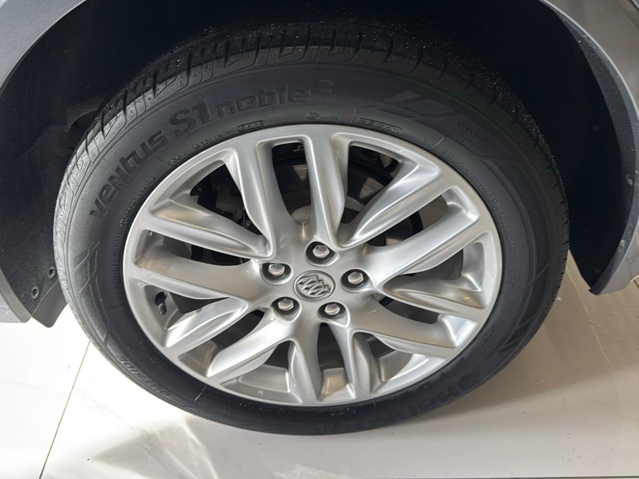 Used 2019 Buick Envision Premium w/ Driver Confidence Package AWD/4WD image 35