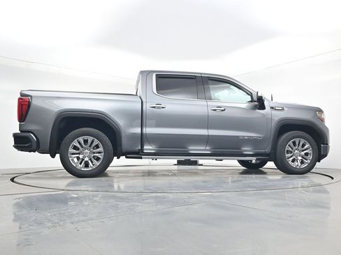 Used 2021 GMC Sierra 1500 Denali w/ Driver Alert Package II image 32