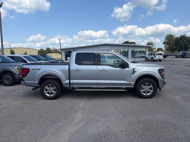 Used 2025 Ford F150 XLT w/ Equipment Group 301A Standard AWD/4WD image 7