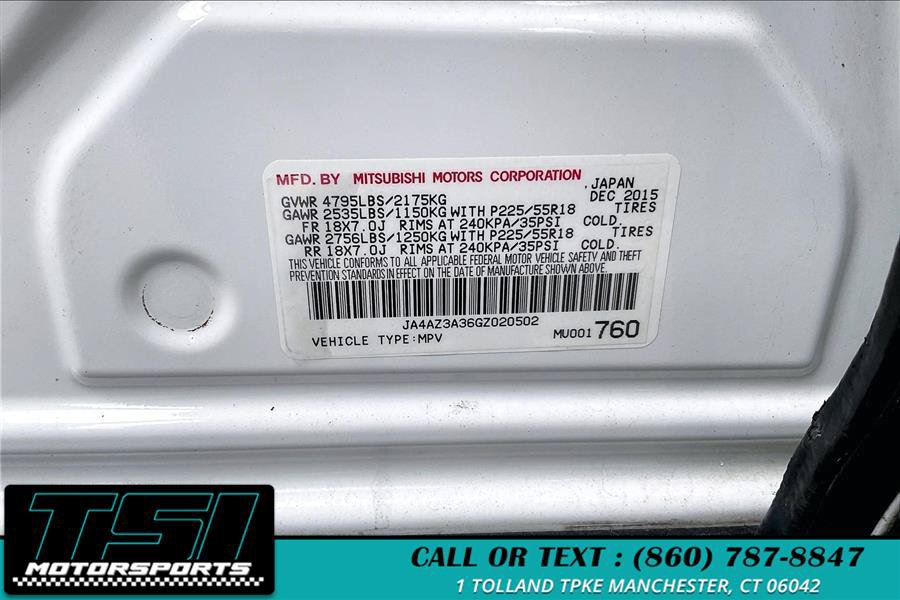 Used 2016 Mitsubishi Outlander SE AWD/4WD image 3