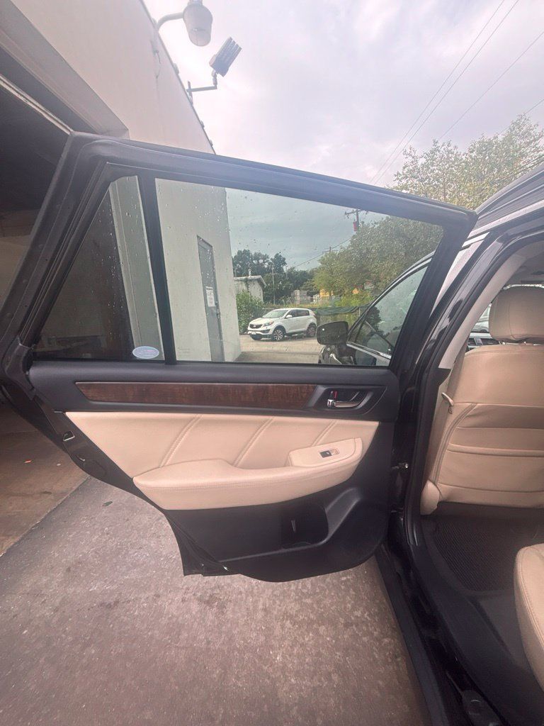 Used 2018 Subaru Outback 2.5i Limited AWD/4WD image 16