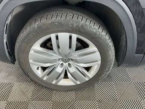 Used 2019 Volkswagen Atlas SE w/ Panoramic Sunroof Package AWD/4WD image 5
