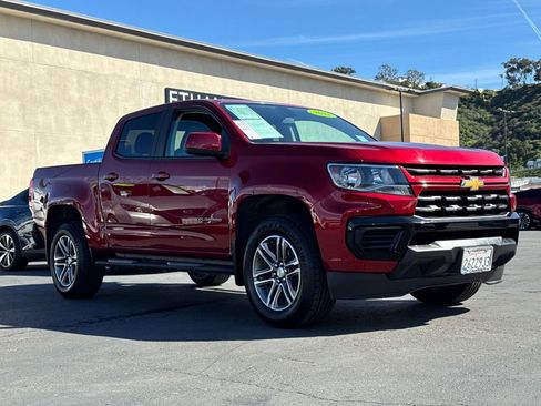 Used 2022 Chevrolet Colorado W/T w/ Custom Special Edition image 4