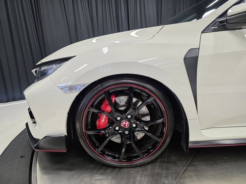 Used 2017 Honda Civic Type R image 44