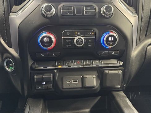 Used 2019 GMC Sierra 1500 Elevation image 24