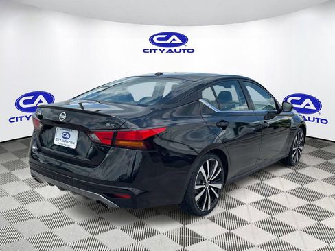 Used 2022 Nissan Altima 2.5 SR FWD image 4