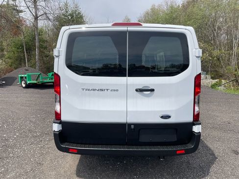 Used 2024 Ford Transit 250 Low Roof w/ Exterior Upgrade Package RWD image 6