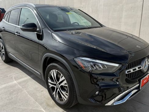 Used 2025 Mercedes-Benz GLA 250 image 2