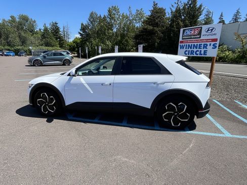 Certified 2024 Hyundai Ioniq 5 SEL RWD image 2