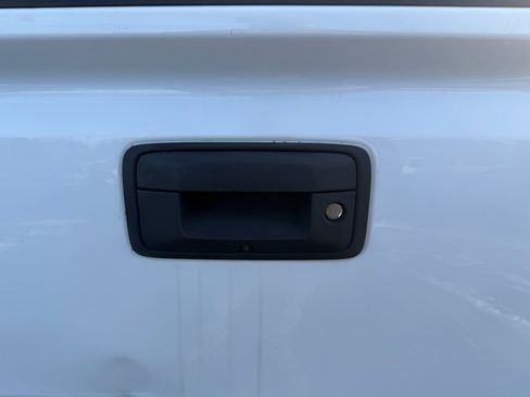 Used 2019 Chevrolet Silverado 2500 W/T w/ Snow Plow Prep Package image 13