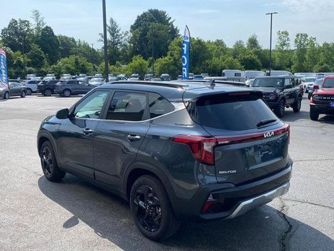 Used 2026 Kia Seltos EX w/ EX Sunroof Package AWD/4WD image 5