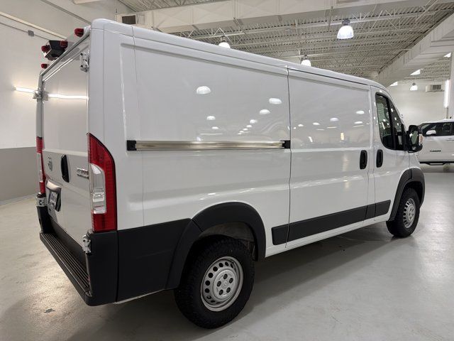 Used 2025 RAM ProMaster 2500 w/ Convenience Group FWD image 9