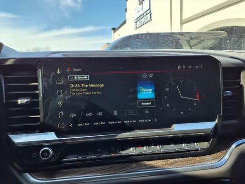 Used 2025 GMC Sierra 1500 Elevation image 21