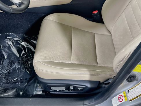 Used 2016 Lexus GS 350 AWD w/ Premium Package image 18