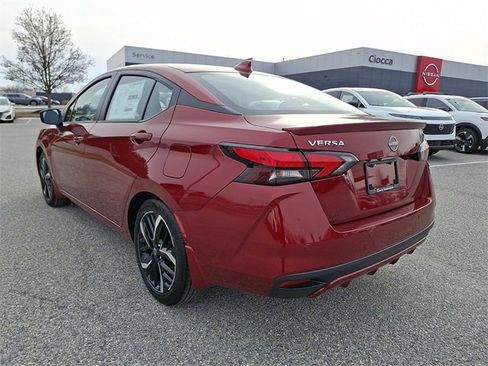 New 2025 Nissan Versa SR w/ Trunk Package image 5