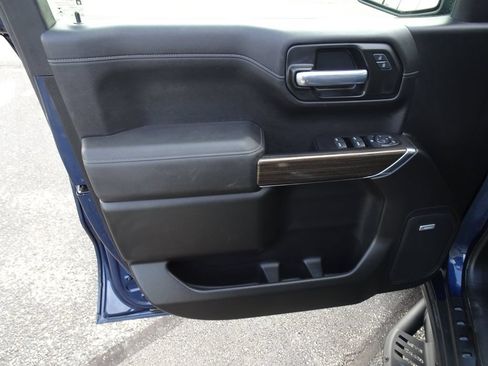 Used 2021 Chevrolet Silverado 1500 LT Trail Boss w/ Convenience Package II AWD/4WD image 14