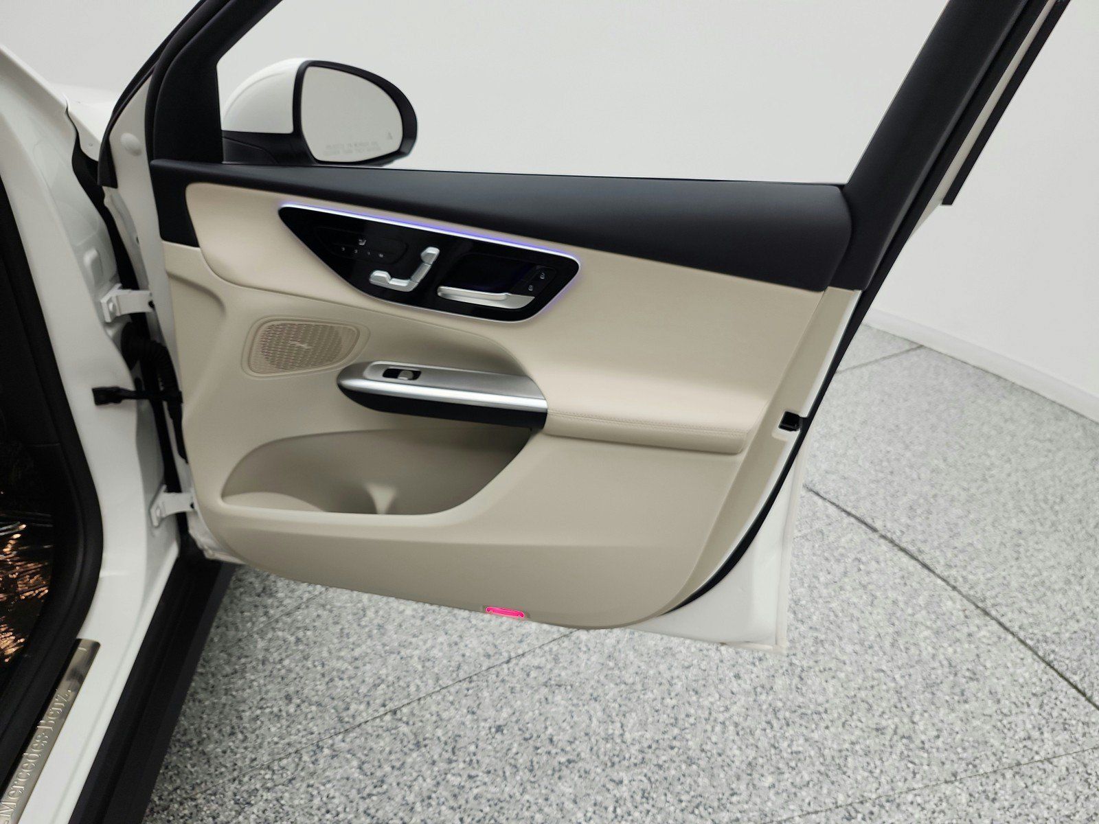Certified 2026 Mercedes-Benz GLC 300 4MATIC image 21