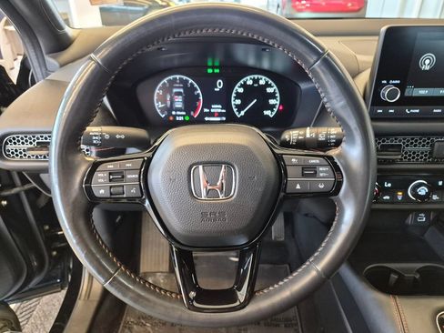 Used 2024 Honda HR-V Sport image 18