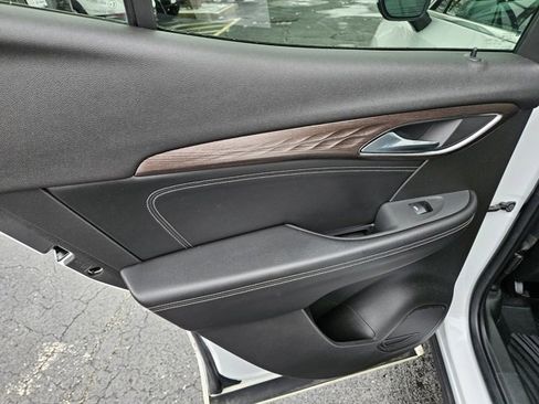 Certified 2021 Buick Envision Avenir image 17