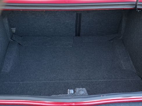 Used 2015 Dodge Challenger SRT Hellcat image 8