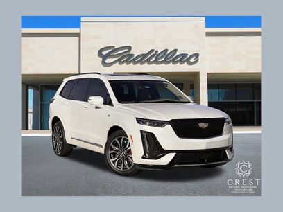 Used 2022 Cadillac XT6 Sport w/ Platinum Package