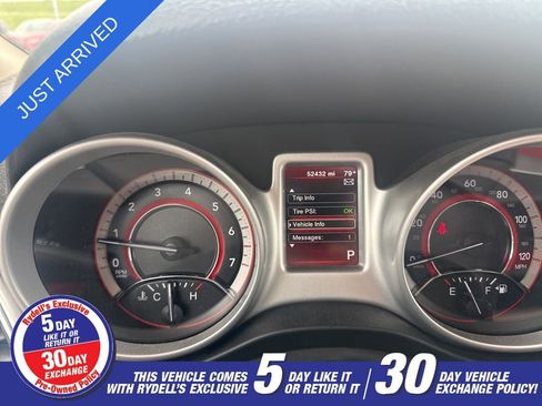 Used 2019 Dodge Journey SE w/ Connectivity Group FWD image 10