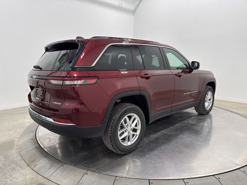 New 2025 Jeep Grand Cherokee Laredo X w/ Luxury Tech Group I image 7