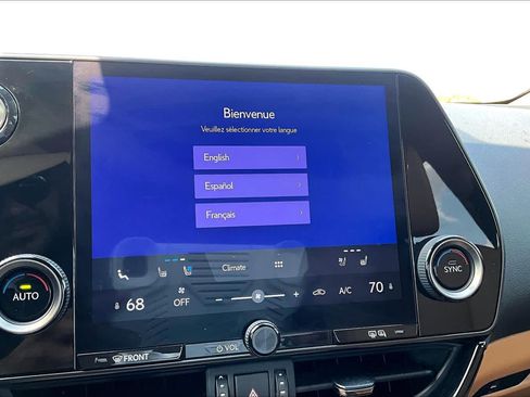 Certified 2025 Lexus NX 250 FWD w/ Accessory Package (2T) image 34