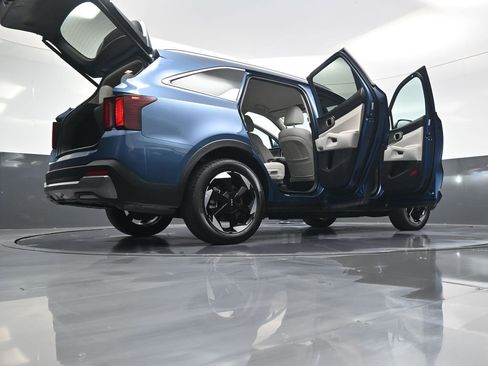 New 2025 Kia Sorento EX image 64