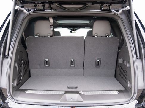 New 2026 Chevrolet Tahoe High Country image 28