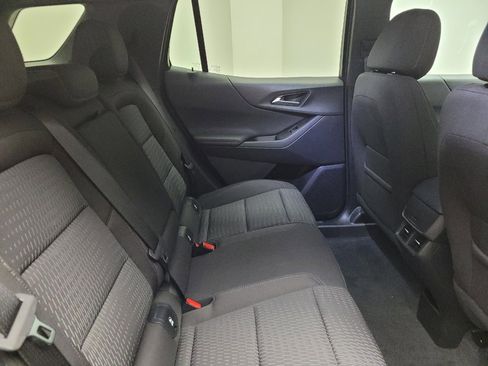 Used 2025 Chevrolet Equinox LT image 19