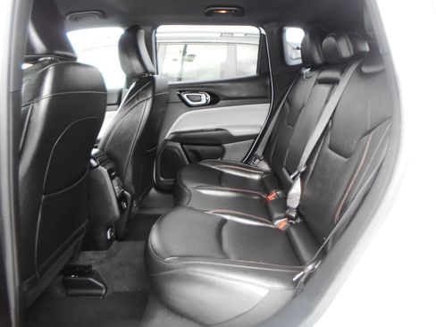 Certified 2024 Jeep Compass Limited image 7