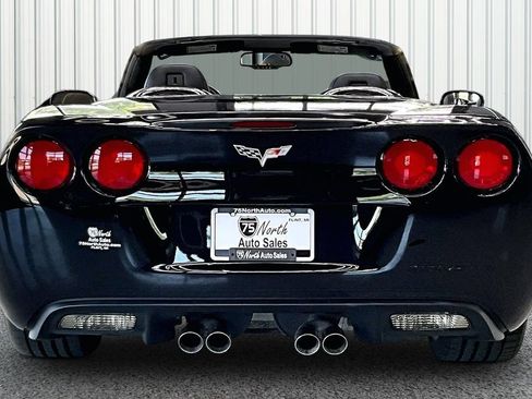 Used 2010 Chevrolet Corvette Convertible w/ Preferred Equipment Group RWD image 5