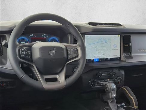 New 2026 Ford Bronco Badlands AWD/4WD image 19