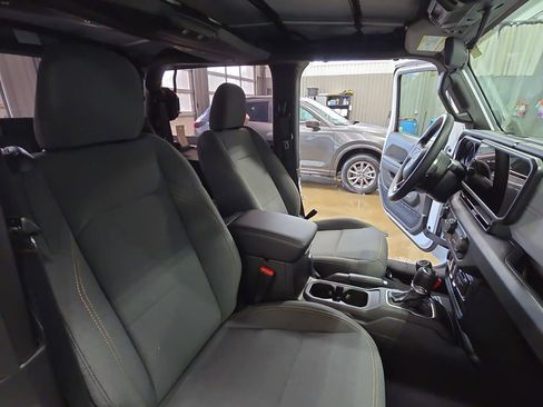 New 2026 Jeep Wrangler Sport AWD/4WD image 10