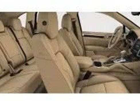Certified 2015 Porsche Cayenne Diesel AWD/4WD image 4